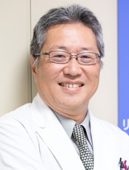 医学講座主任教授の安保 雅博（あぼ まさひろ）先生
